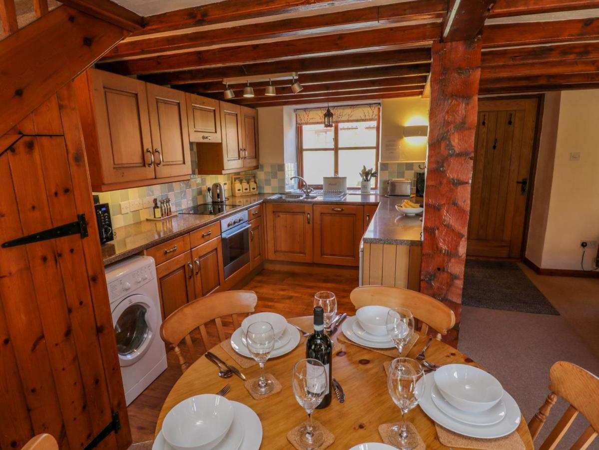 Danby Cottage Уитби Екстериор снимка